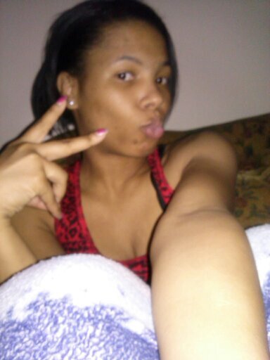 missrainbowkiss's profile picture. A free spirit who is enjoying life :-)