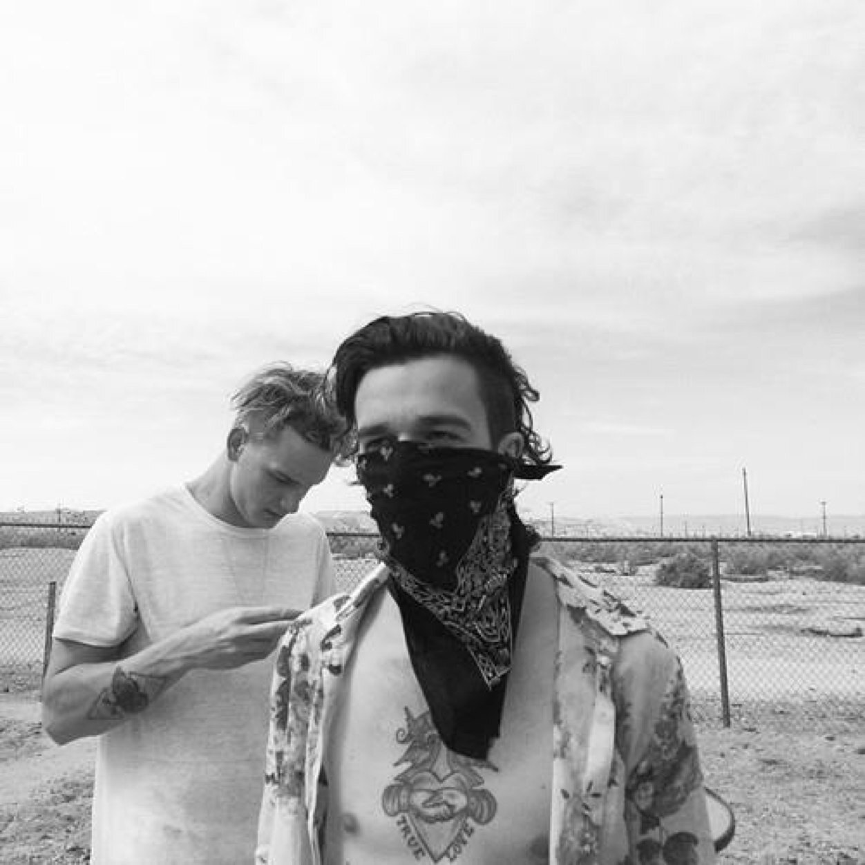 rtyourfavealt's profile picture. rt dat sh!tt