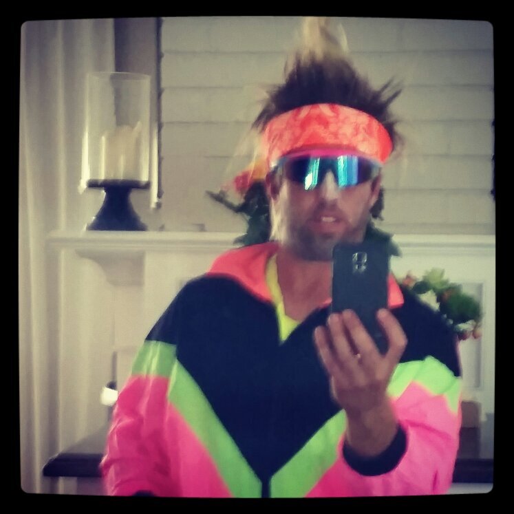 ErikWarneke's profile picture. I'm a surfer & Tennis player