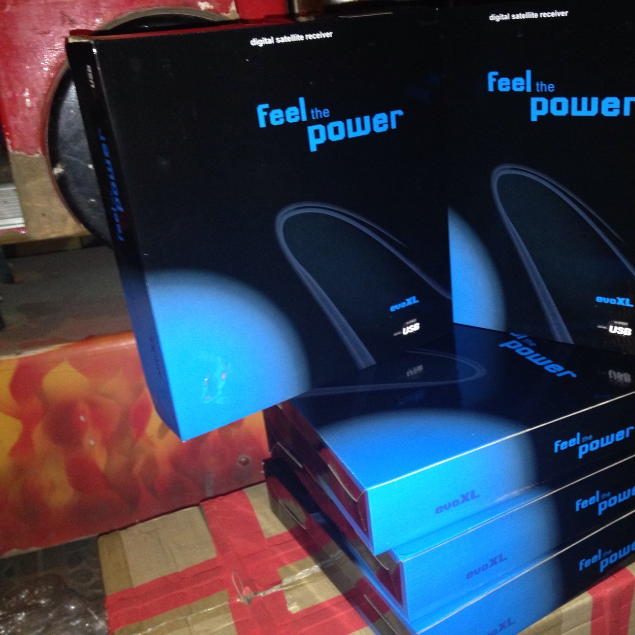 Venta de Smartphones, articulos electronicos y perfumes a bajo precio.