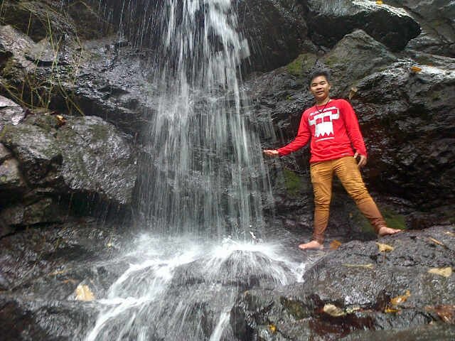 maulana83435021's profile picture. 