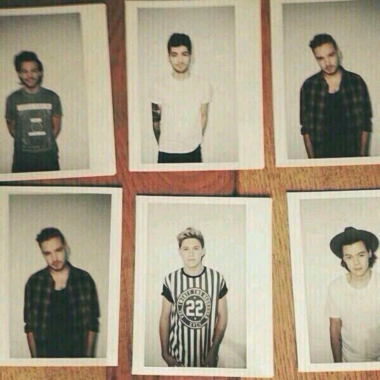 happiness and harry styles both start with H and end in S and we all know thats no coincidence || mikey/4 ||