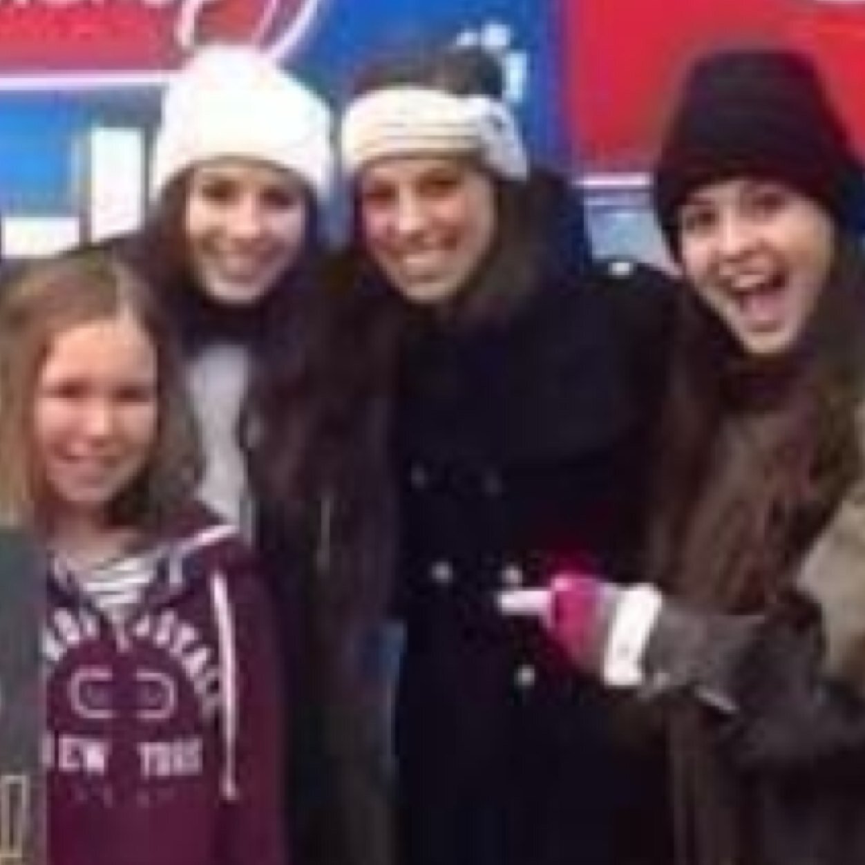 I Hugged Cimorelli Nov. 23rd, 2013... aka the BEST DAY OF MY LIFE!!! IM 7/7 CIM! GOAL: Support 6 talented sisters from California...❤️❤️❤️