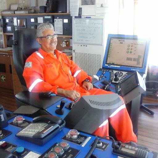 CmtsergioLee's profile picture. 