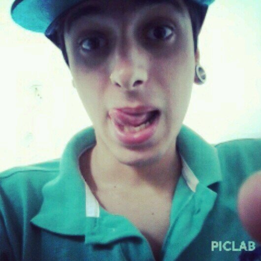 brincalhão alegre e muito feio\z irmão: @pipizaun