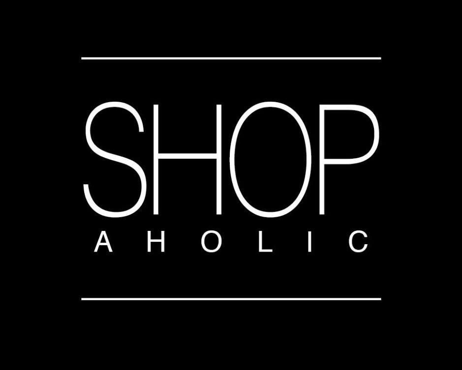 Somos una tienda online en Facebook, específicamente de encargo, nos diferencia que 
puedes hacer tu encargo y pagar totalmente hasta la entrega.