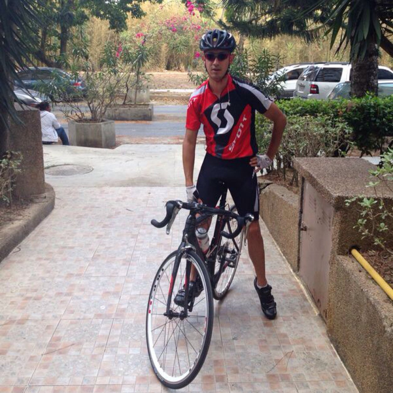 cesarsist's profile picture. 