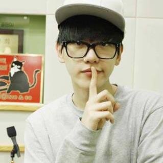 .Denpasar(BALI),16-11-1999.islam.EXO.SNSD.Exotics.Sone.2NE1