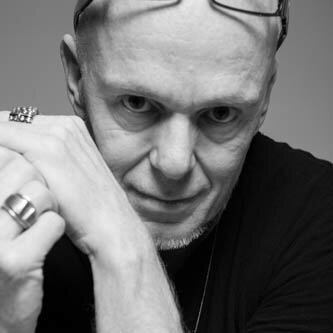 RobertEarpPhoto's profile picture. Robert Earp is a conceptual photomaker shooting global brand campaigns for agencies worldwide. He is owner and native of Glow Studios in Melbourne AUS