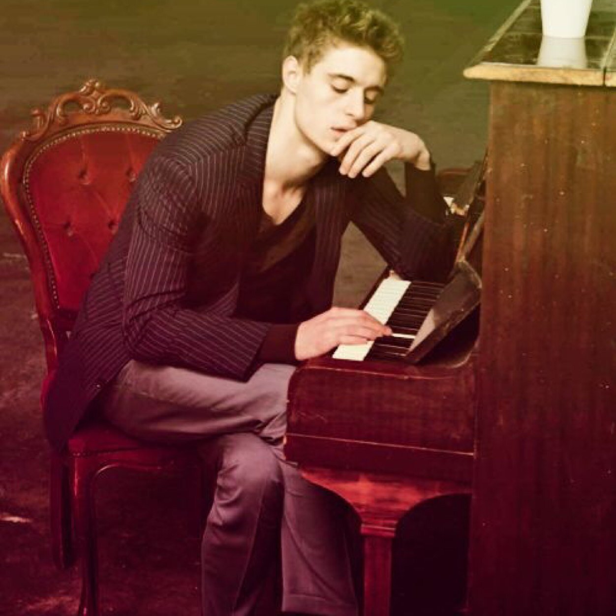 Slytherin. 6th Year. Pureblood. Dueling Club President. House Keeper. Hallowed out and filled up with hate. @HP_TheNextGen RP