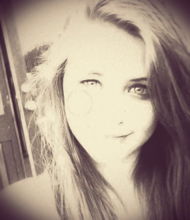I just have an obsession with the Irish,one direction,Janoskians and demi lovato demi lovato is beautiful one direction are brave :*