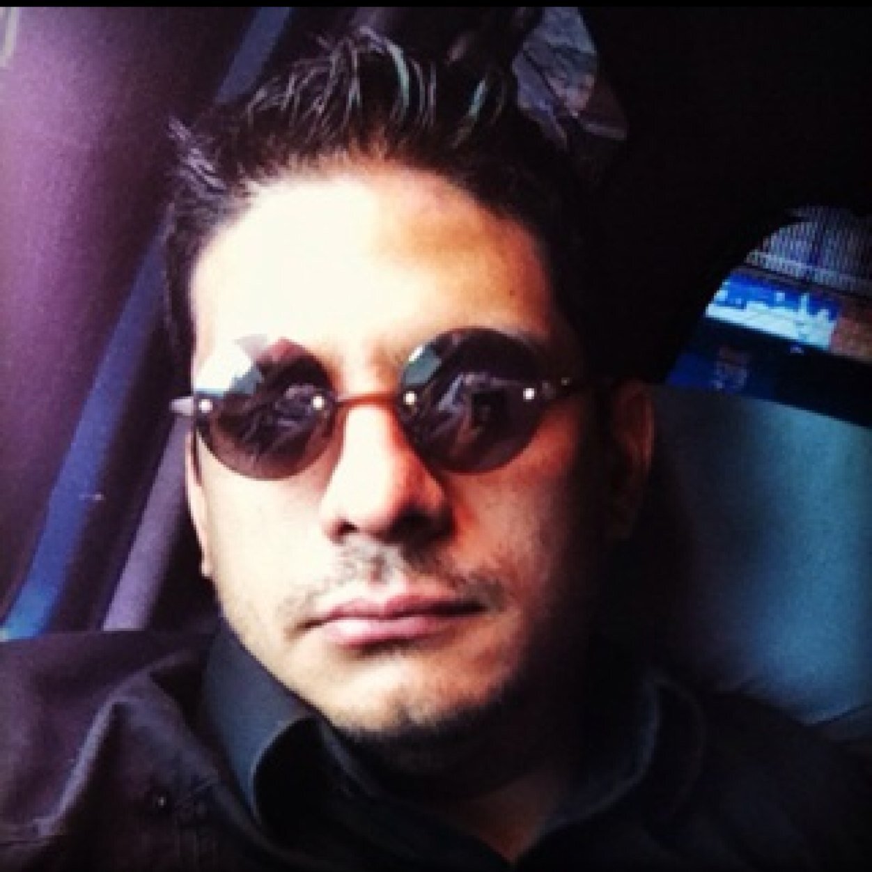 i_Rho Profile Picture