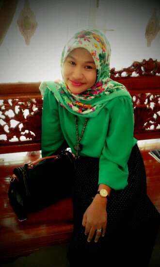 husnaraini's profile picture. 