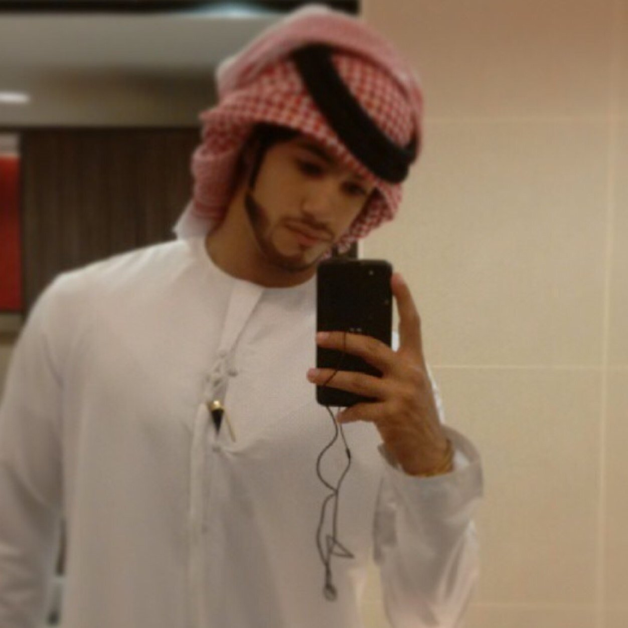 insta : sbinabdullah