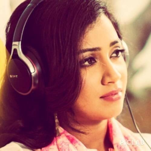A Die Hard Shreyaholic fan of SHREYA DI

SHREYA DI is my eldr sis , mentor and my life :)

LUV U A LOT DI :)