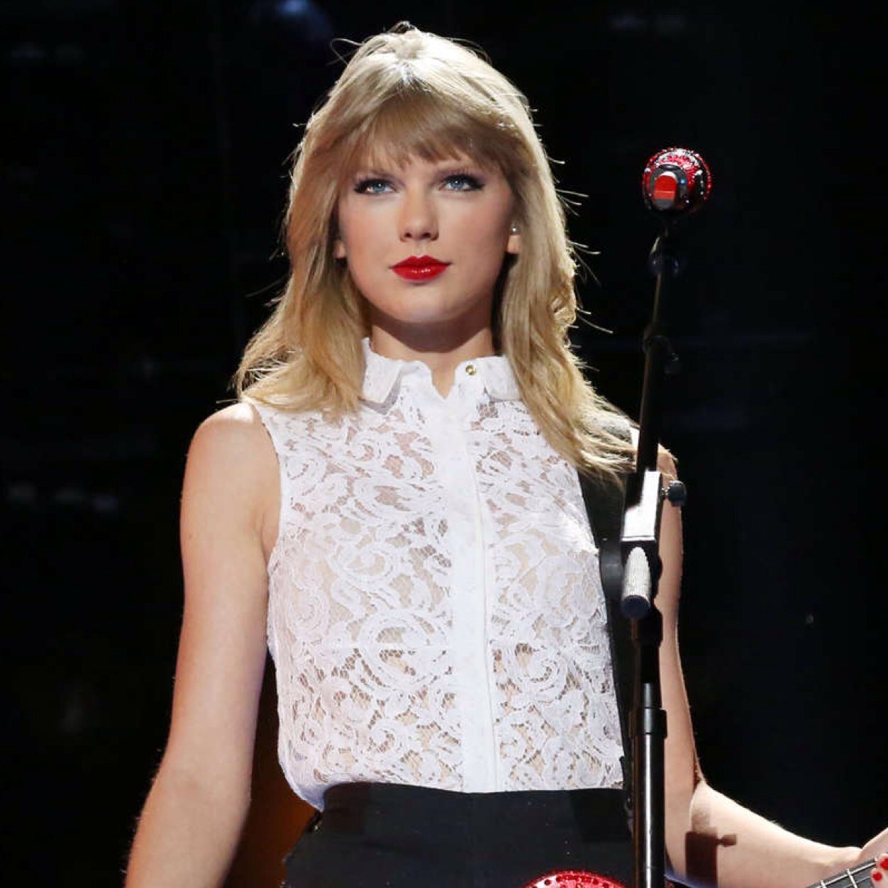 This is a swiftie page fandom page