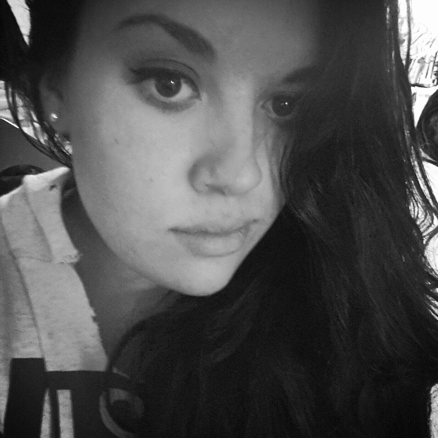 Loves chessy dance music. Movie Addict, Love All forms of Art. Loves Photography Lives at the Worlds End ...... My Life Xxll