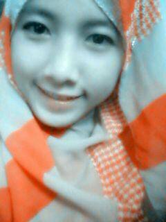 ciwuL_iwuL's profile picture. Hidup ini tidak slamanya, bahkan terkadang begitu singkat, maka jangan lama menyimpan benci, jangan juga menunda maaf !