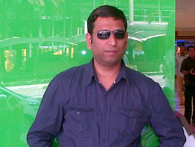 Negotiation Expert & successful Regional Sales Director- Schwind Eye- Tech Solutions, Germany who loves nature and travel