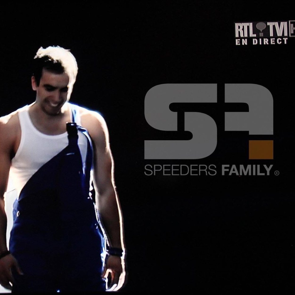 Perfomer - Parkour & Freerunning and co founder of the team Speeders. Official Director/Editor Secretary of the association Speeders Family.