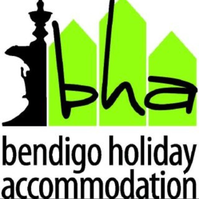A selection of fabulous houses and apartments in the Bendigo Cbd- perfect for short family get togethers- you wil love explorimg Bendigo from their doorsteps-