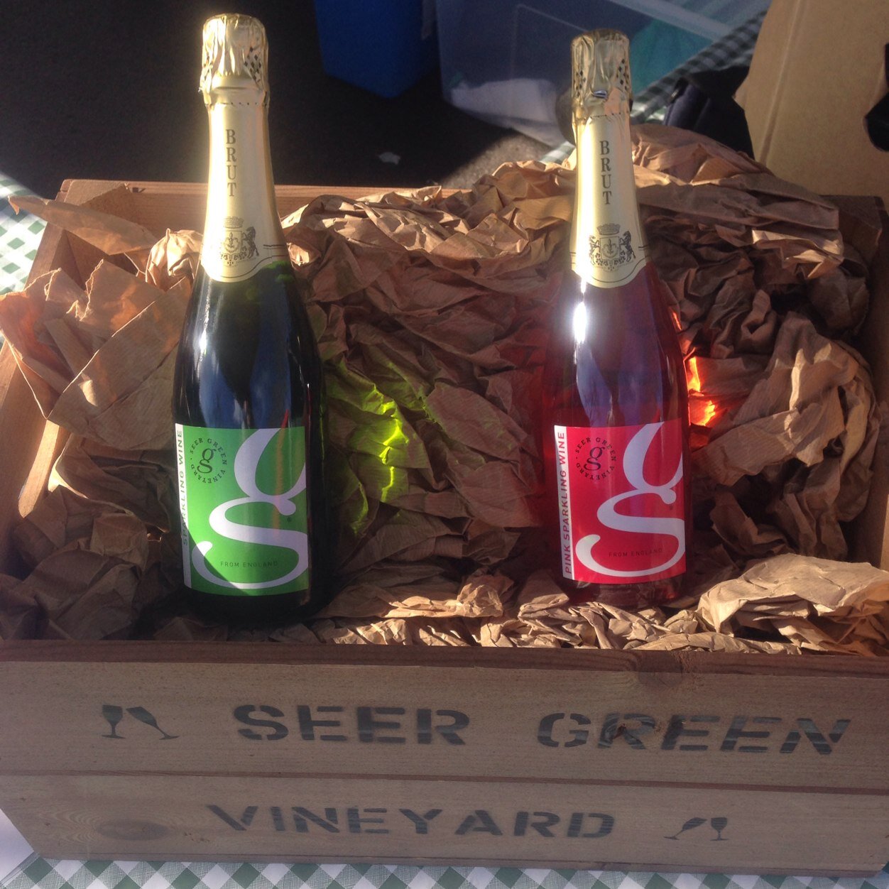 Family run Vineyard producing English Sparkling Wine