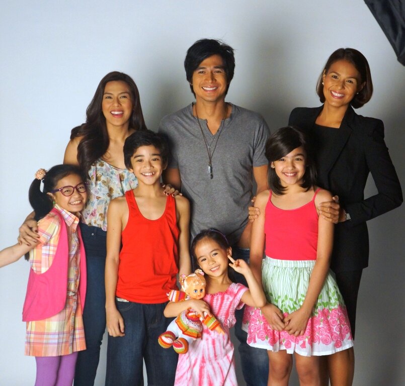 HawakKamayTV's profile picture. Official Twitter of Hawak Kamay created and managed by ADPROM of ABS-CBN
http://t.co/ULUWE7xNiW
Instagram: @HawakKamayTV