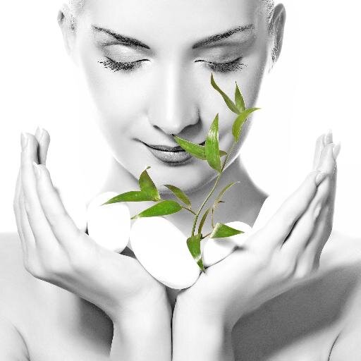 En Natuenter somos un grupo de personas sensibilizadas con: la salud, la ecología, la sostenibilidad y el respeto a la naturaleza.