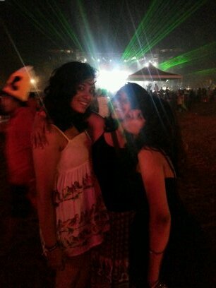 Goan. Love the beach sand and sea.  Architect. Dancer. Traveller. Daydreamer.