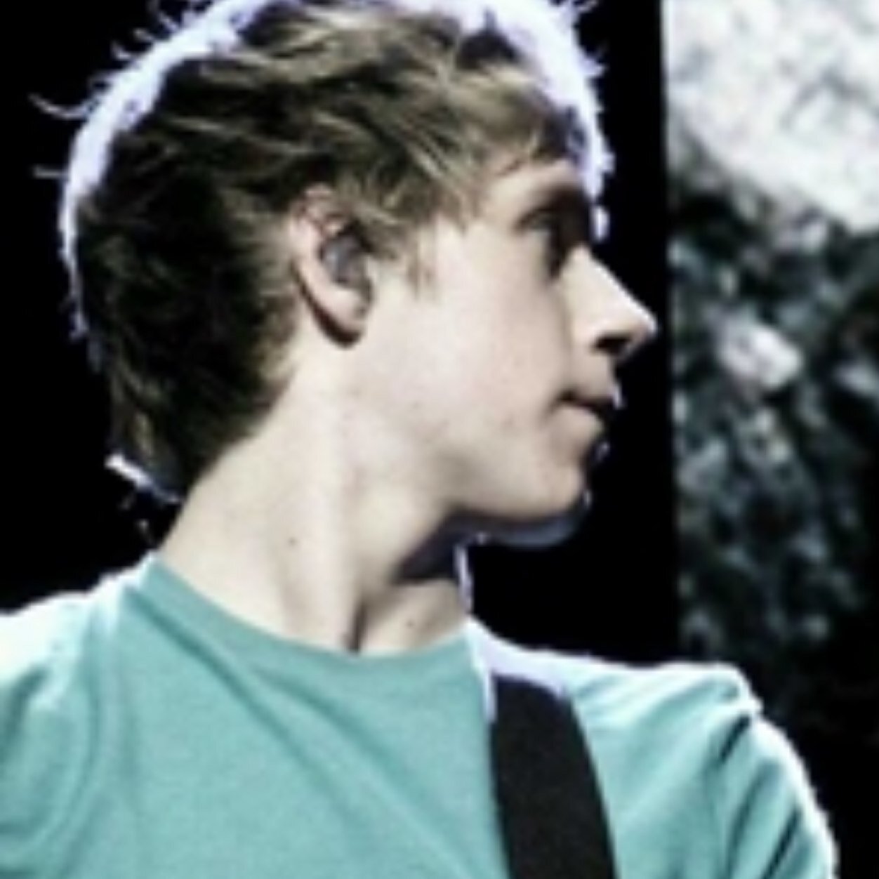 ilysmNiallerxxx's profile picture. Hi I just gave you a free follow! Dont follow me follow @niallhorangasm she follows back just ask❤️