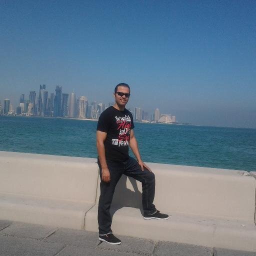 moshakes_24's profile picture. ‏لا تخدعك المظاهر .. فهدوء المقابر لا يعني أن الجميع في الجنة