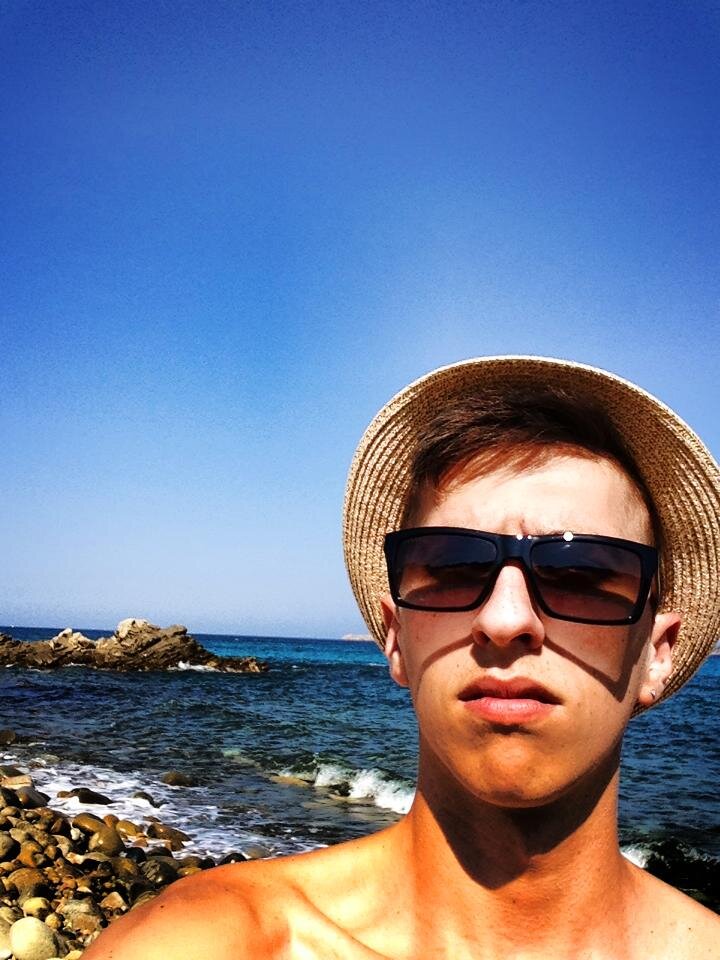 Travel blogger per passione,desidero scoprire il mondo nella sua immensa totalità. Racconterò le mie esperienze cercando di coinvolgervi il piu possibile.