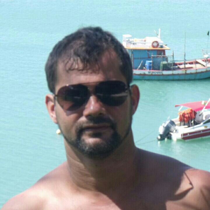 clayttonunes's profile picture. Tim Beta: Sigo todos que me seguirem!!!!  Sigo de volta.