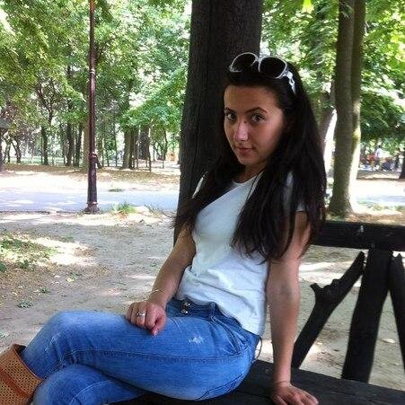 ayse_akin_asks's profile picture. yıldız teknik üniversitesi