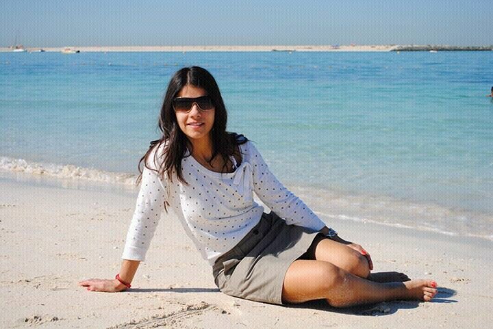 cris_piny's profile picture. 