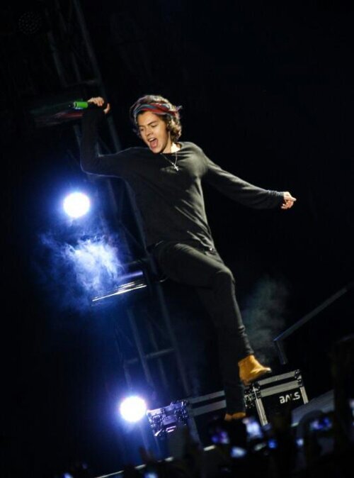 Jordanian ... 15 years old ... studant ... love OneDirection ♥♡♥ ... ... ...   :-D                     Hey beautiful!! Follow me ^_^ ♪♥