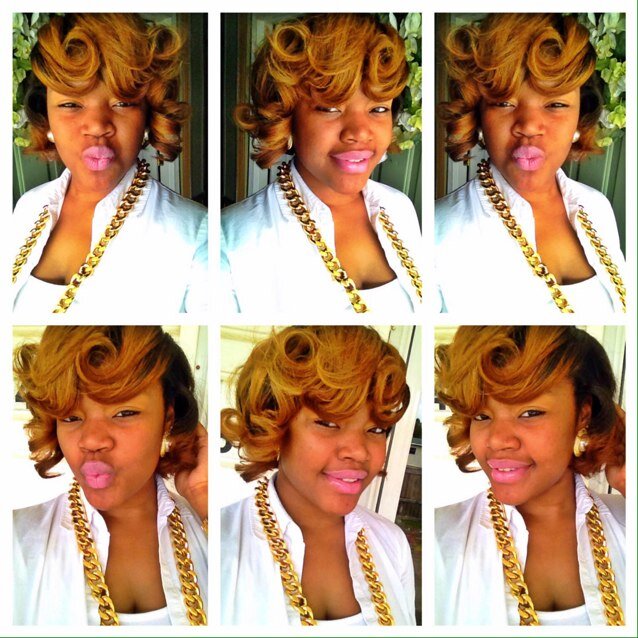 just a cute grl living the ordinary life :) You are now rocking with the best, SO FOLLOW ME!