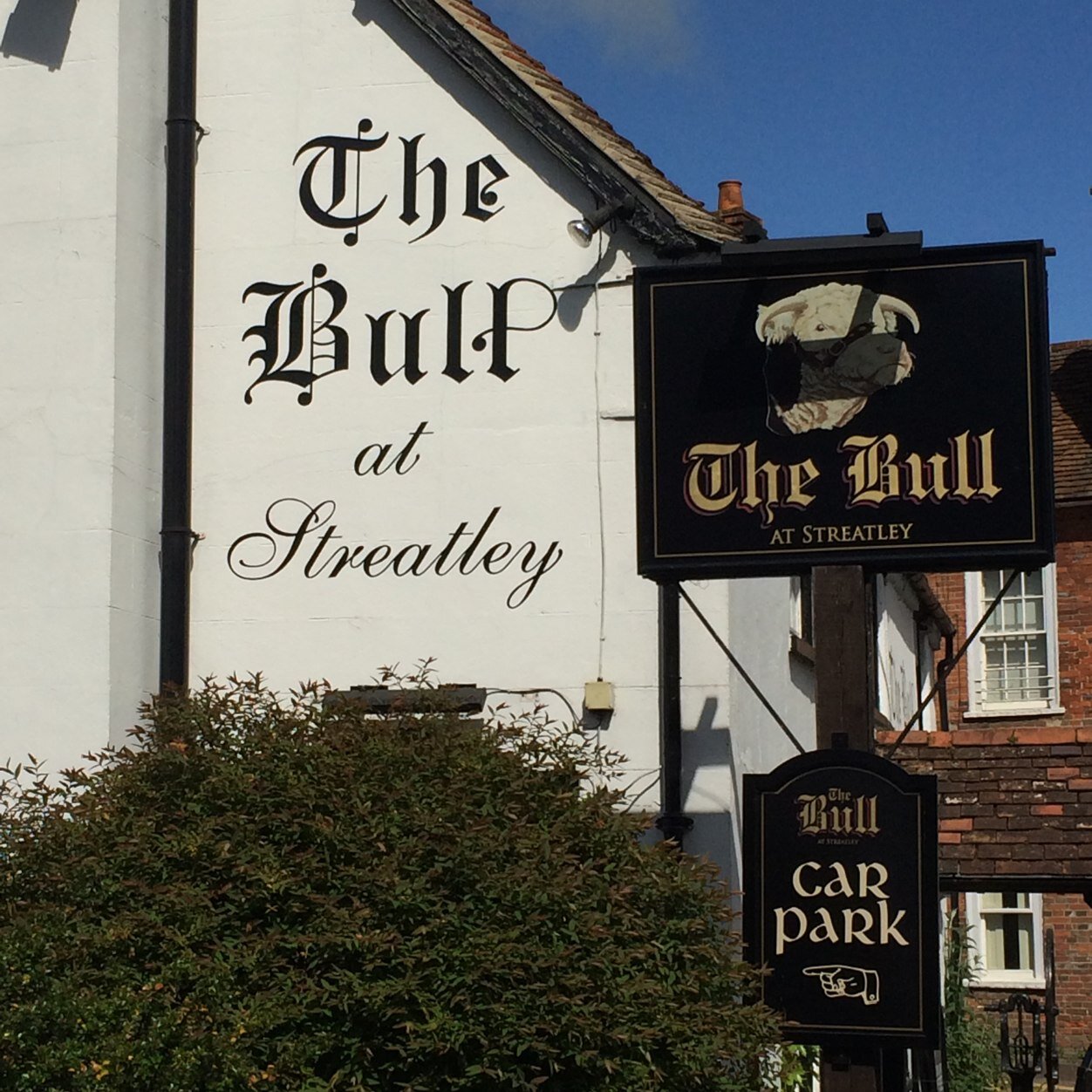 The Bull at Streatley, Reading, Berkshire, RG89JJ 01491 872392
http://t.co/u9zU7WTAJx