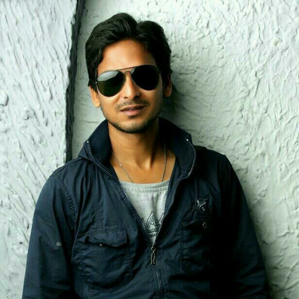 27e682674604423's profile picture. 