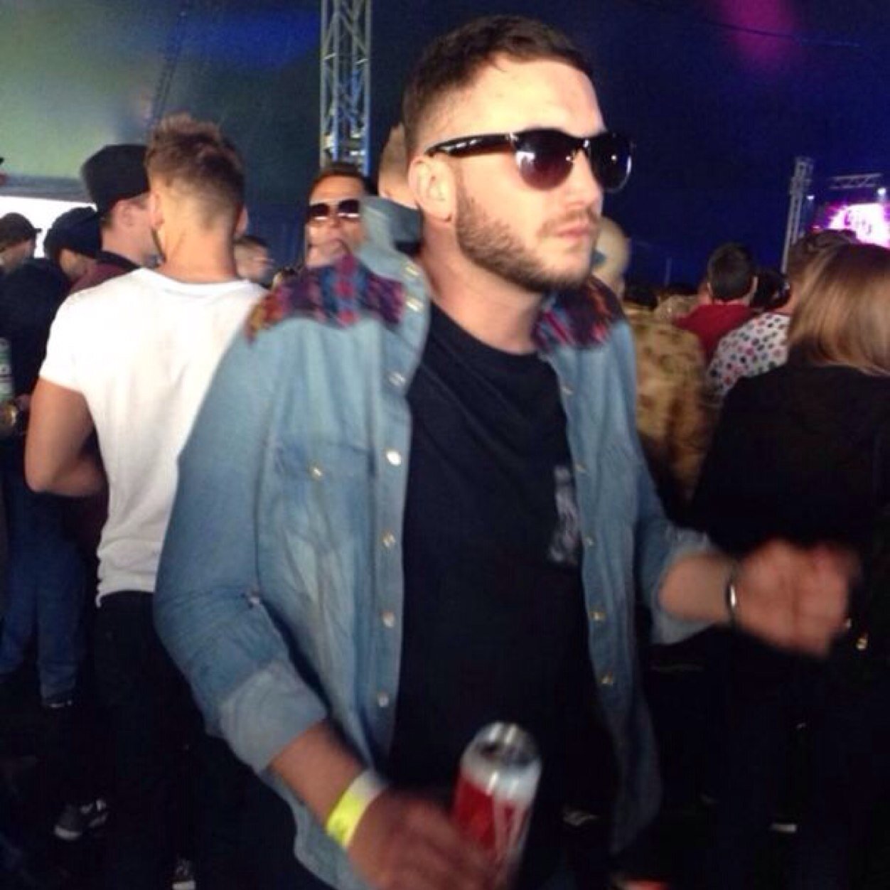 Instagram - Dowd7