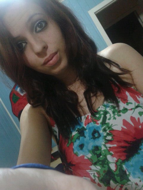 Louuca Louquinha- eu te amo sua monga haha p . @meninadeparis_ (:
Te amoo sua mongaah haha 
O Potência hihi minha querida te amo p.@Kacau_Bananinha