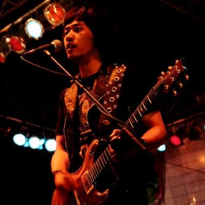 Guitar Player