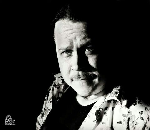 Photographer, Bathroom Guru & Whimsical Chef.