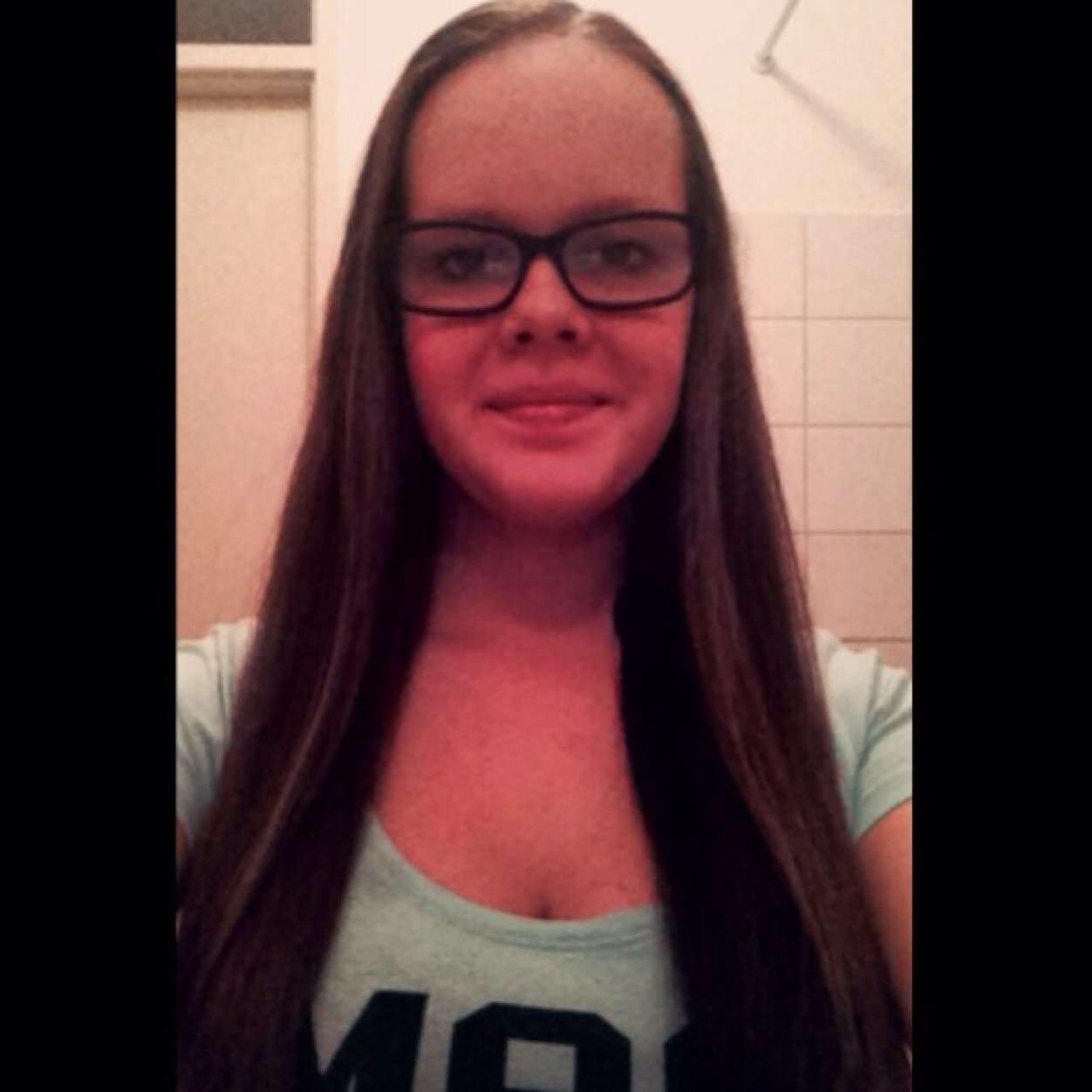 zuid 2bk ❤~ insta: denisex_kus ~ snap: denise296 ~ love Oss!! ❤