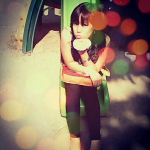 I am Jeshika Rai..From India 17 years girl...Love music...Photography