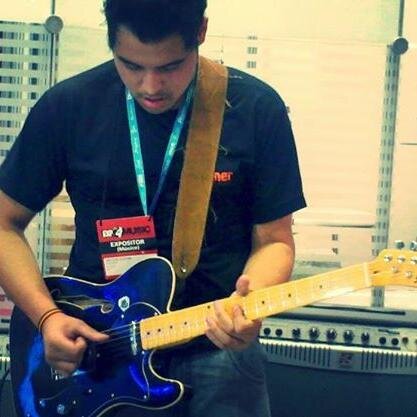 Guitar, `,kadoshi, 'Coral Geniel,Free Lancer, email  heytorguitar@gmail.com  
Endorses Sonotec e Staner , Strimberg Guitars  Violões Takamine ,Hands case