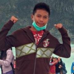 Mencintaimu hal kedua bagi ku, karena kenal dengan mu, adalah hal pertama bagi ku..#Tari