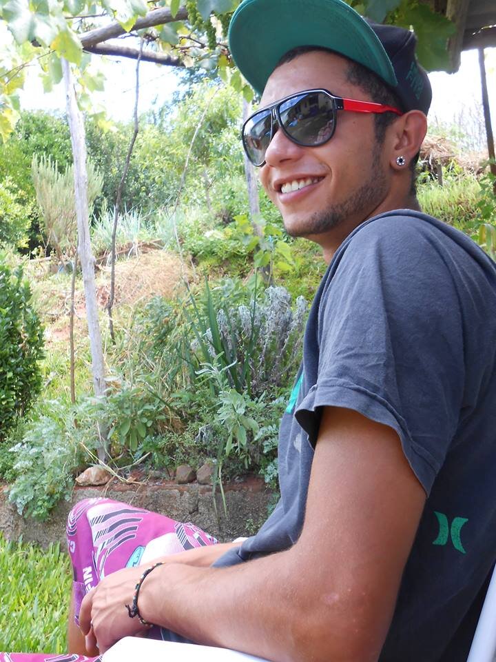 Curto anda de skate ^^