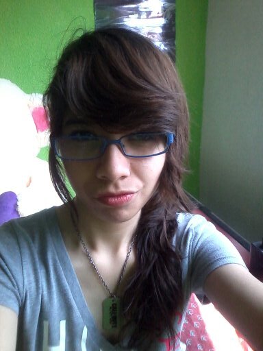 essepicgirl's profile picture. hi everyone my name is sandra and please follow me