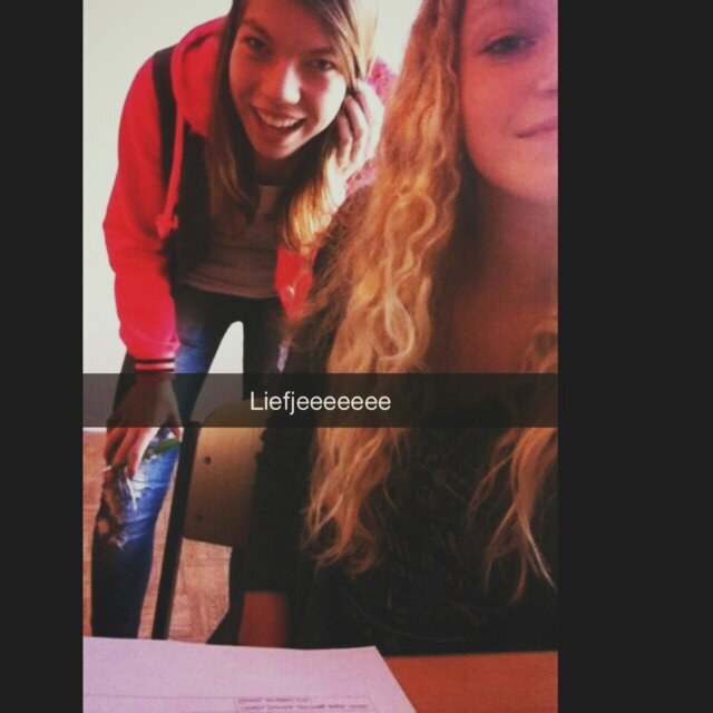 Mavo Muurhuizen 4b  // 15 years old // proud to be a directioner ♥ and a belieber♡ // Snapchat: eliennxo  // Beste Iris  ♥